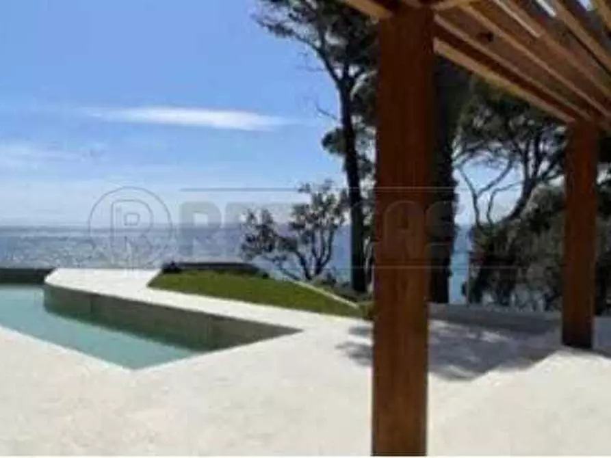 Immagine 27 di Villa in vendita  in Strada Statale 113, Snc a Termini Imerese