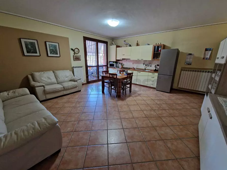 Immagine 2 di Bilocale in vendita  a Cicognolo