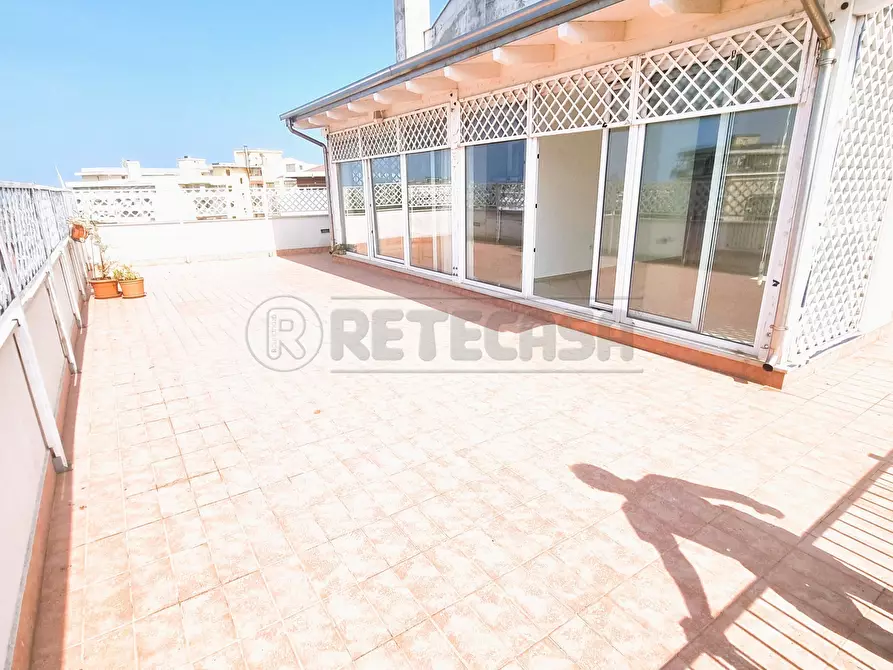 Immagine 12 di Attico in vendita  a Pescara