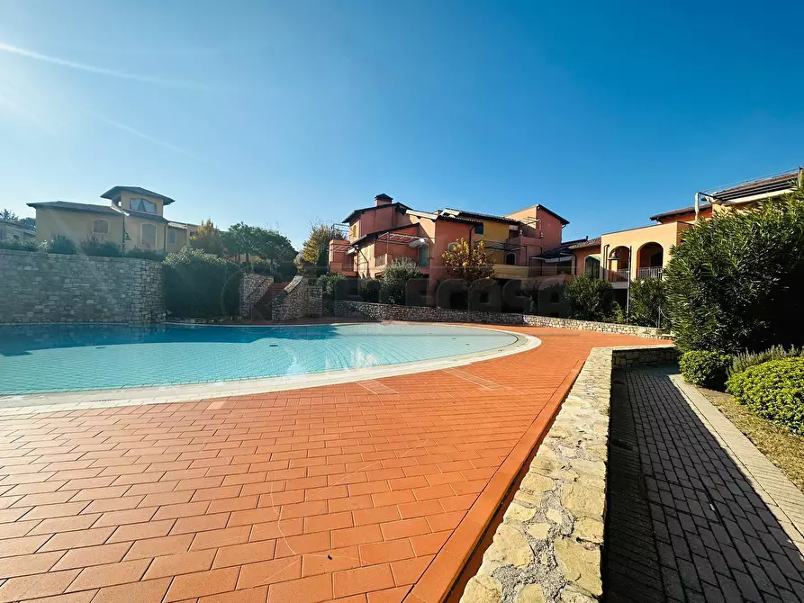 Immagine 40 di Appartamento in affitto  in Via del torchio a Manerba Del Garda