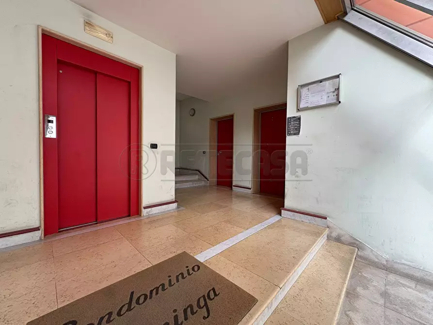 Immagine 46 di Mansarda in vendita  in Via Nicola Gaglione a Marcianise