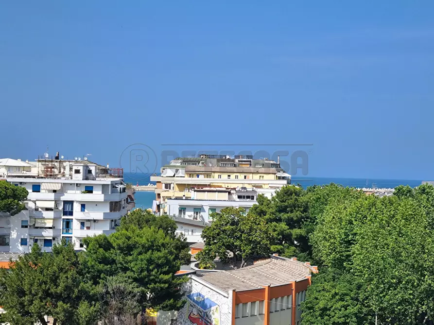 Immagine 14 di Attico in vendita  a Pescara