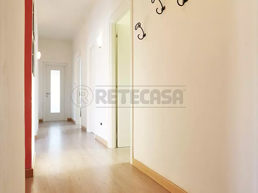 Immagine 3 di Stanza singola in affitto  in via mameli a Vicenza