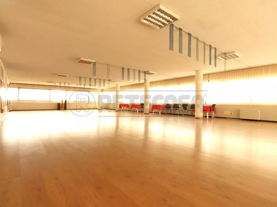 Immagine 1 di Ufficio in affitto  in Via Roma 119 a Torri Di Quartesolo