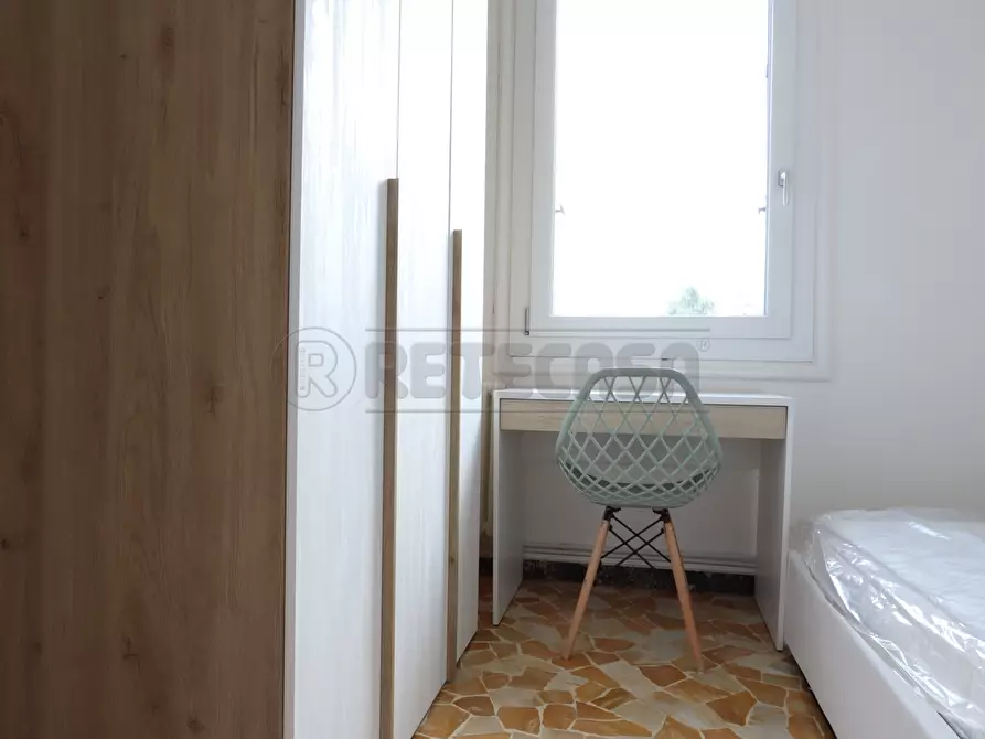 Immagine 27 di Stanza singola in affitto  in corso Padova a Vicenza