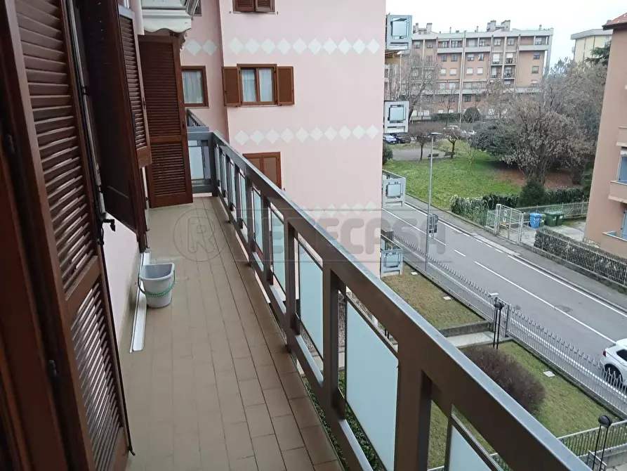 Immagine 14 di Ufficio in affitto  in via De Grassi 11 a Bergamo