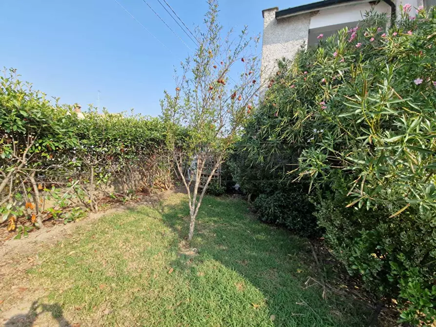 Immagine 26 di Villa in vendita  in Viale Europa a Acquanegra Cremonese