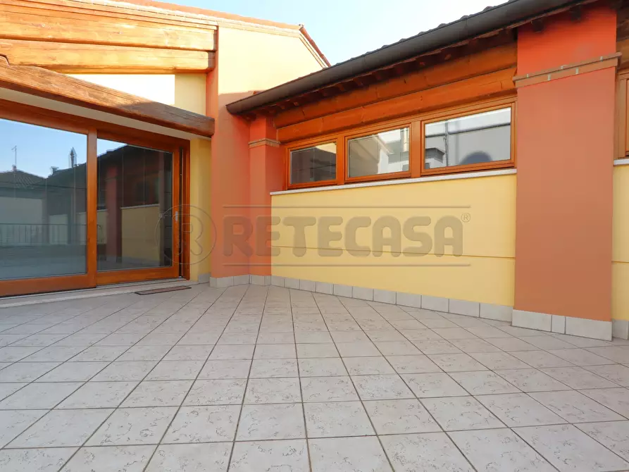 Immagine 10 di Ufficio in affitto  in Via Vittorio Veneto 17 a Camisano Vicentino