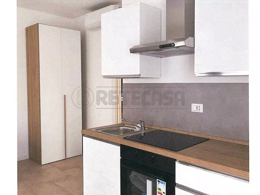 Immagine 1 di Monolocale in affitto  a Bergamo