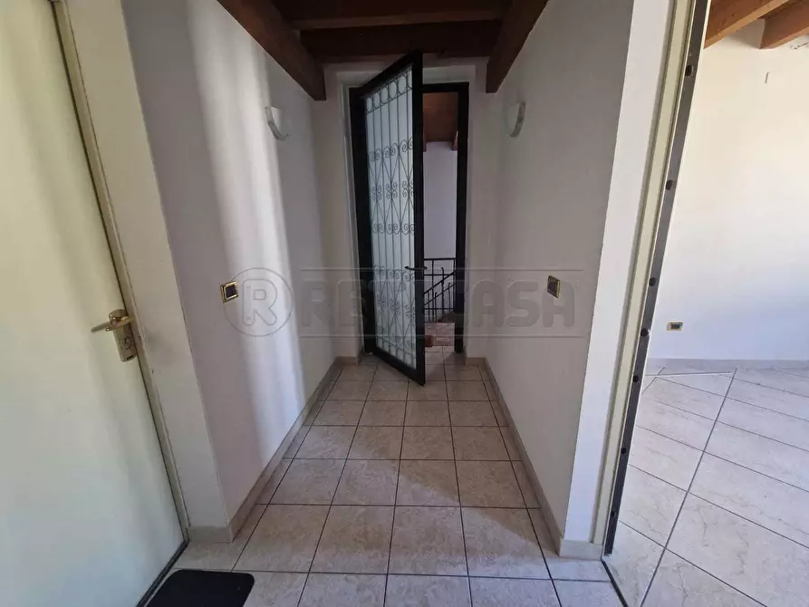 Immagine 15 di Trilocale in vendita  in Piazza Abbazia a Pontevico