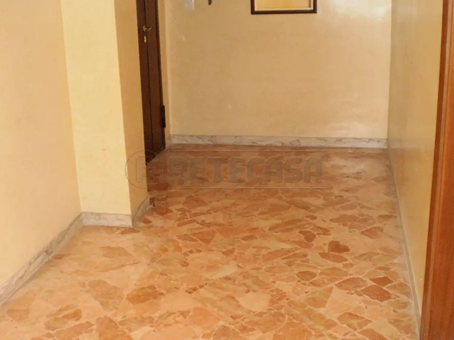 Immagine 4 di Quadrilocale in affitto  in viale regina elena 125 a Messina