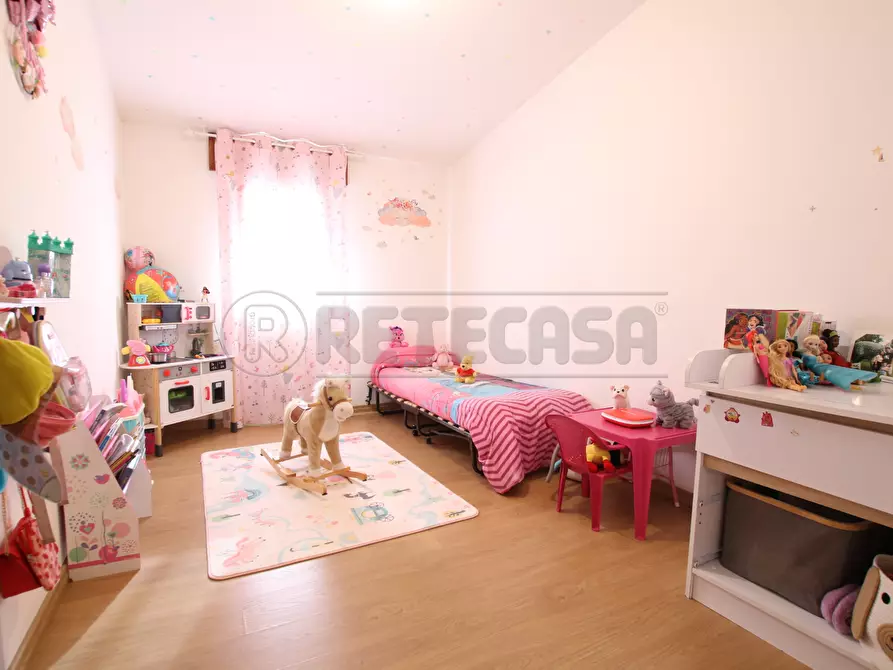 Immagine 17 di Bilocale in vendita  a Montegalda