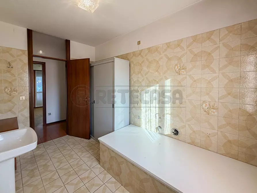 Immagine 43 di Trilocale in vendita  in Via Giacomo Puccini a Altavilla Vicentina