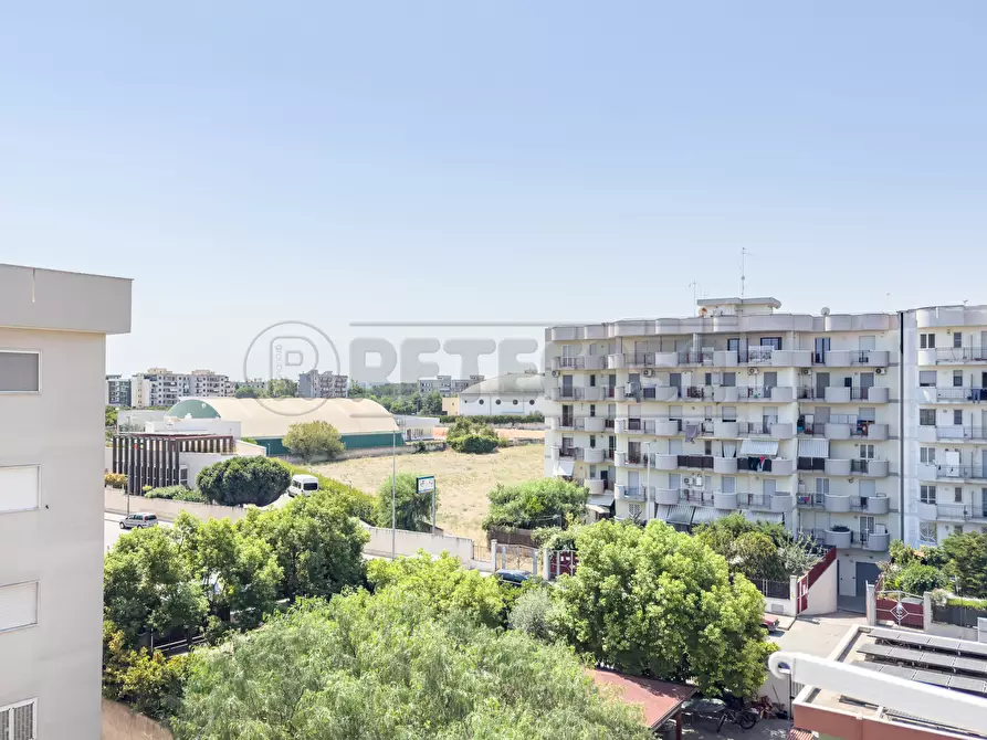 Immagine 14 di Quadrilocale in vendita  in Via Vecchia Corato 107 a Bisceglie
