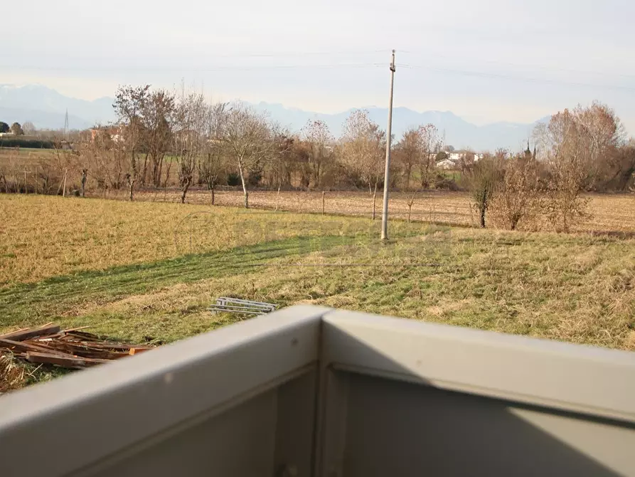 Immagine 24 di Porzione di casa in vendita  a Caldogno