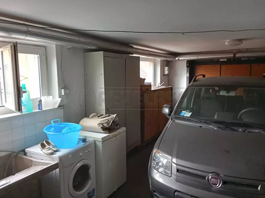 Immagine 11 di Villa in affitto  a Nembro