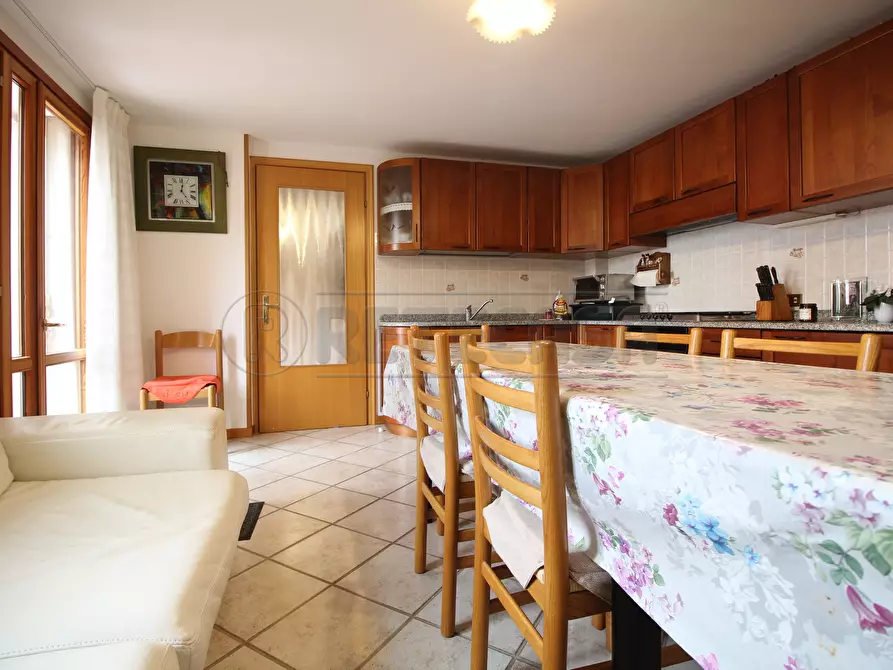 Immagine 8 di Casa semindipendente in vendita  in Via Corati a Nogarole Vicentino