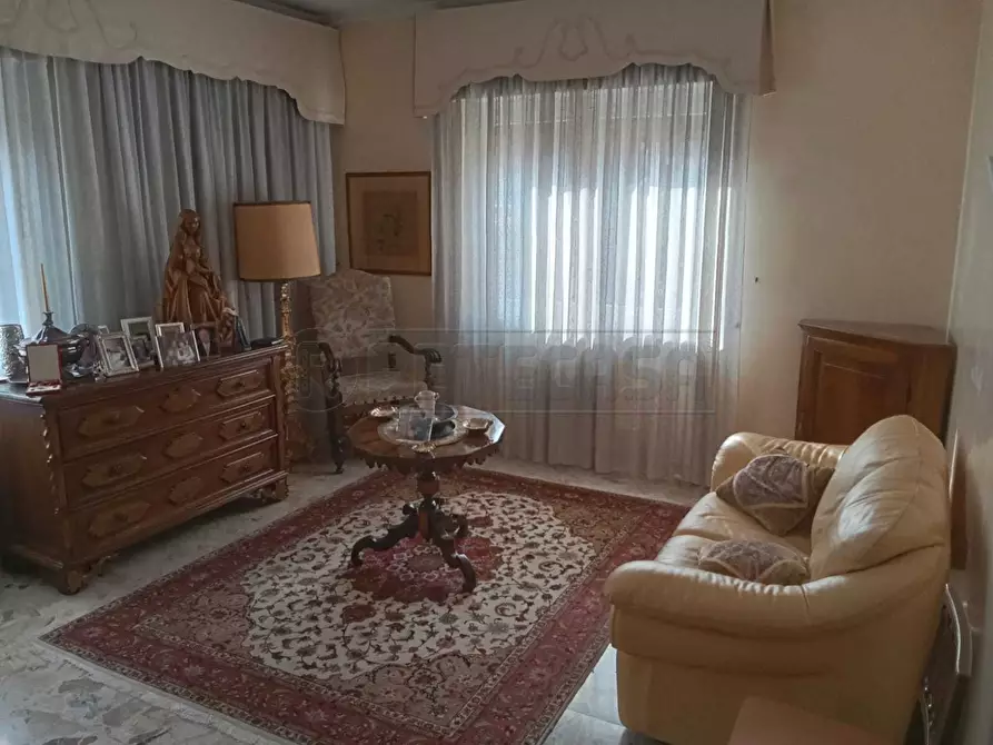 Immagine 20 di Villa in affitto  a Nembro