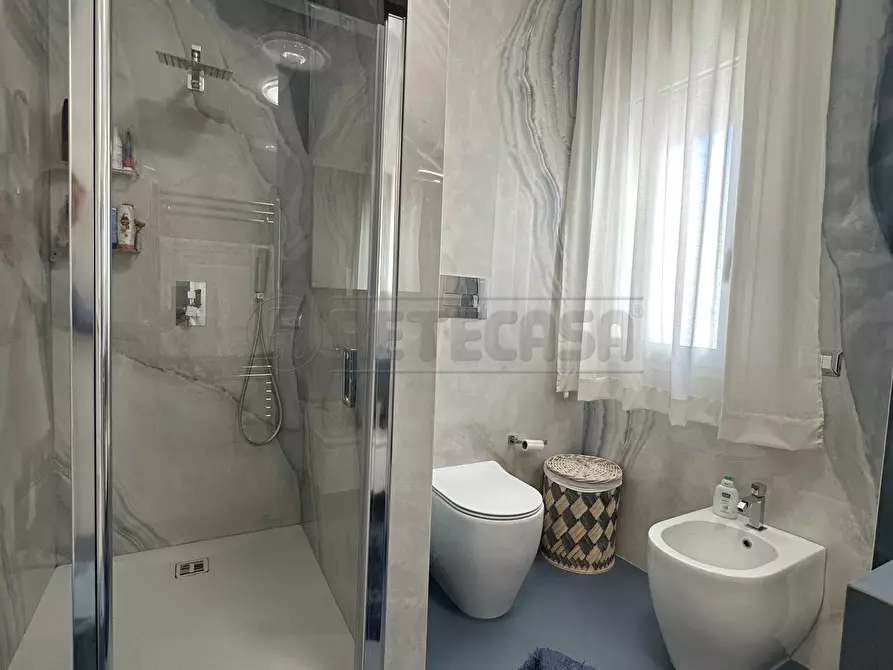 Immagine 21 di Appartamento in vendita  a Mazara Del Vallo
