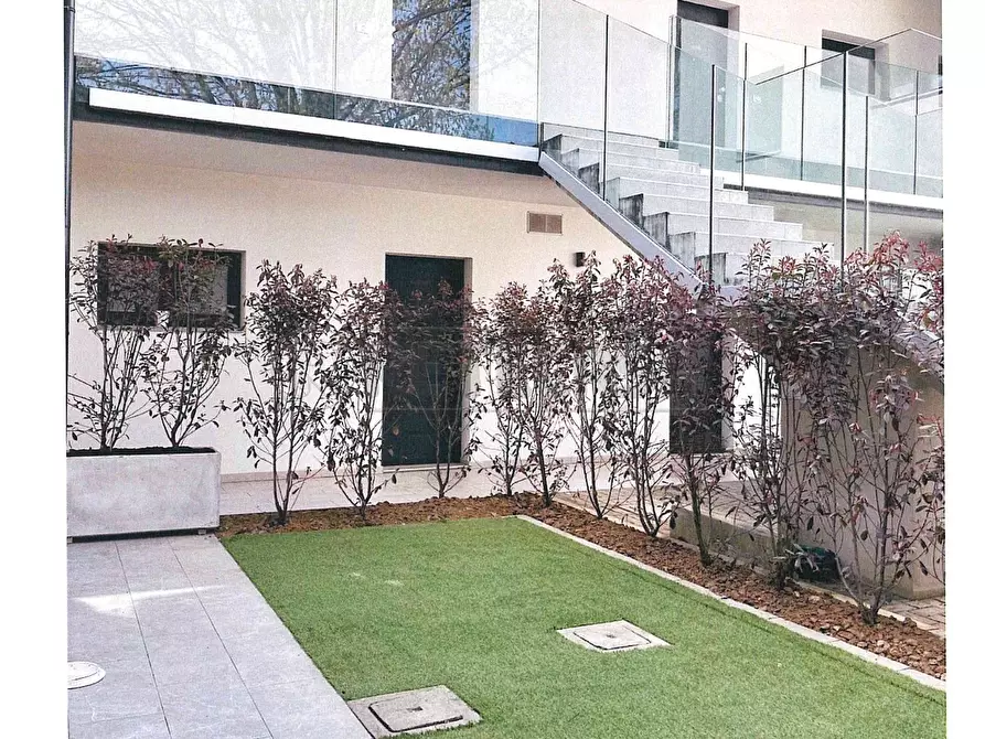 Immagine 5 di Monolocale in affitto  a Bergamo