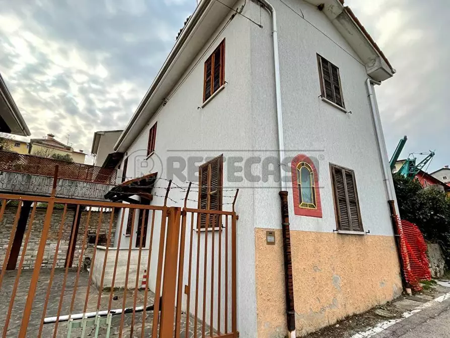 Immagine 3 di Casa semindipendente in vendita  a Montorso Vicentino
