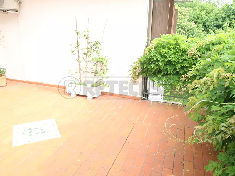 Immagine 35 di Villa in affitto  in Via San Rocco a Arcugnano