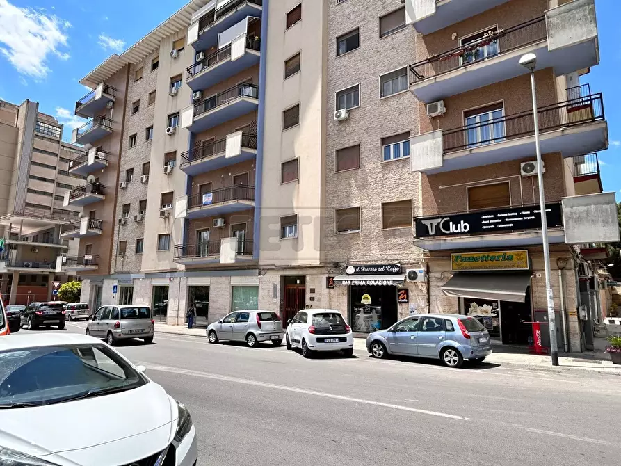 Immagine 1 di Pentalocale in vendita  in Via Libertà 12 a Caltanissetta