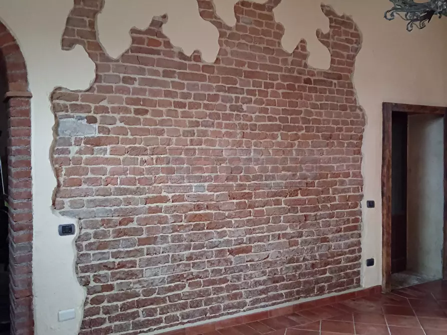 Immagine 11 di Rustico / casale in vendita  in Via Bagnarolo a Gadesco Pieve Delmona