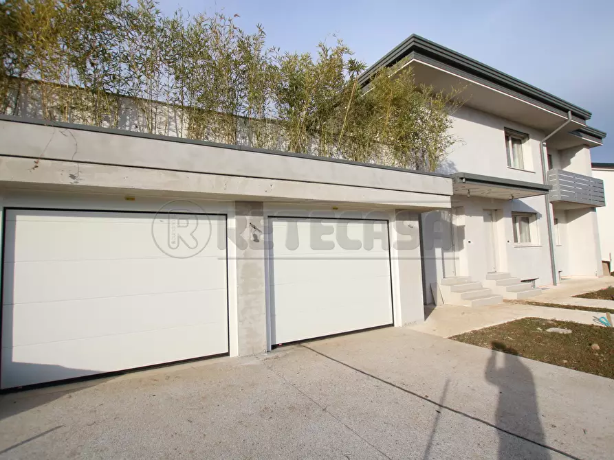 Immagine 51 di Porzione di casa in vendita  a Caldogno