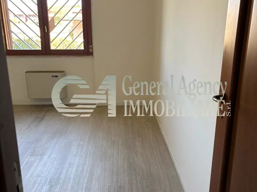 Immagine 11 di Ufficio in affitto  in VIA ANDREA MILLEVOI a Roma