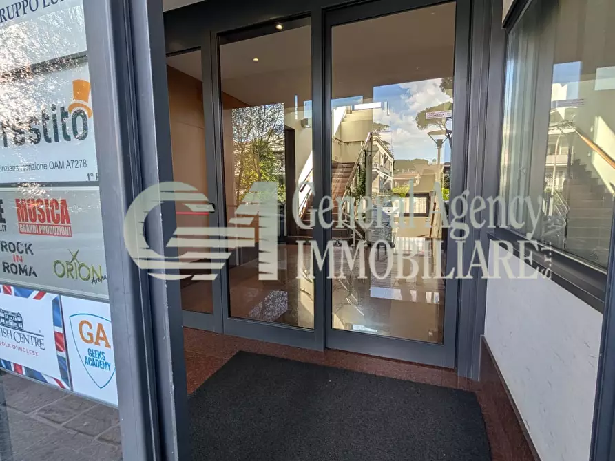 Immagine 20 di Ufficio in affitto  in VIALE DEL POGGIO FIORITO a Roma