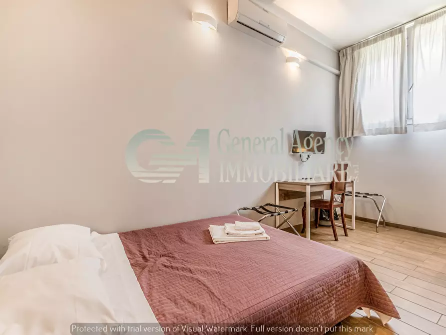 Immagine 5 di Appartamento in vendita  in Via Pandosia a Roma