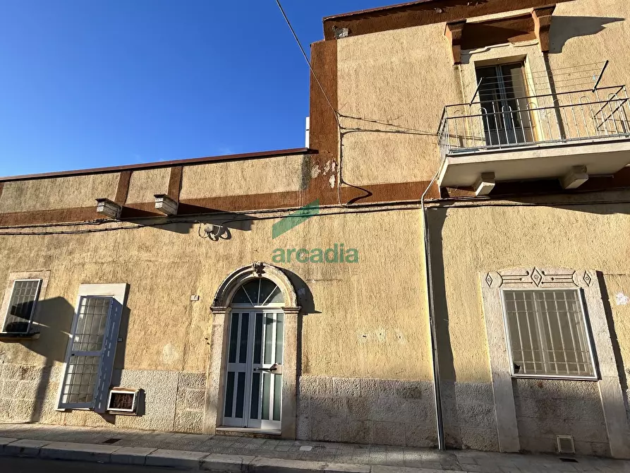 Immagine 19 di Locale commerciale in affitto  in Via Bellino 4 a Bitritto