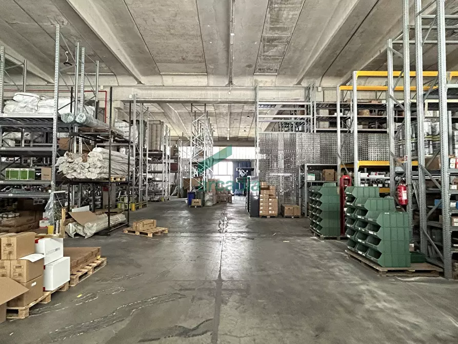 Immagine 6 di Attività artigianale in vendita  in SP54 km 1 a Modugno