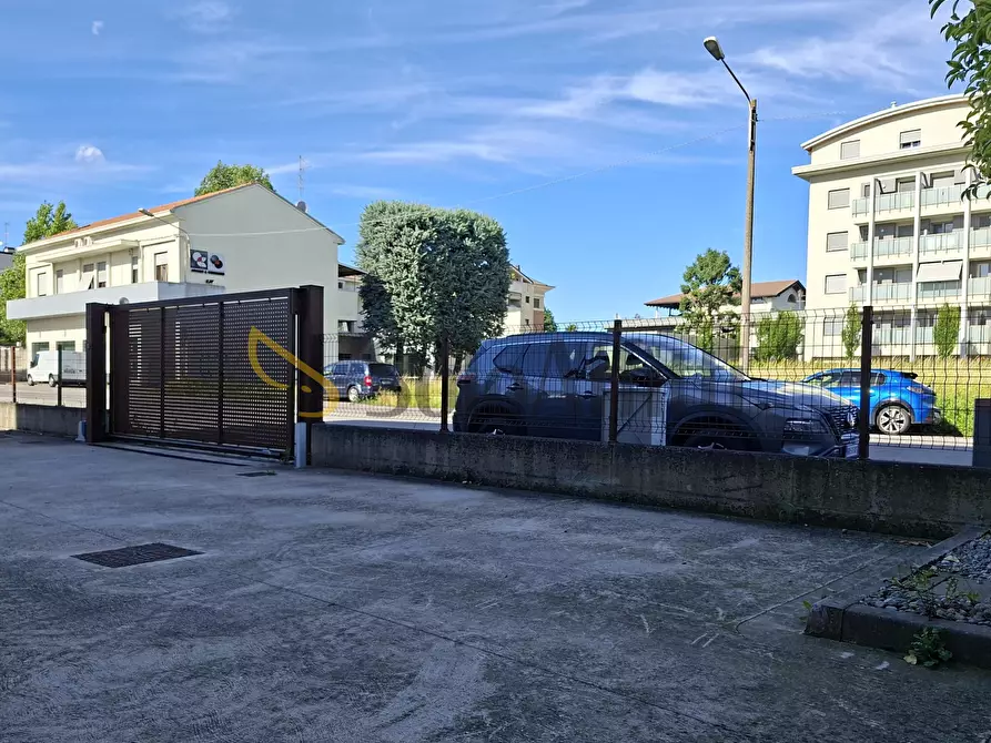 Immagine 15 di Bilocale in affitto  in Via A. Righi 72 a Lissone