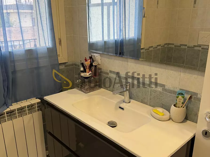 Immagine 10 di Bilocale in affitto  in Via Enrico Cialdini 91 a Milano