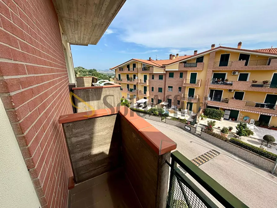 Immagine 18 di Quadrilocale in affitto  in Via Mario Capuani 29 a Bellante