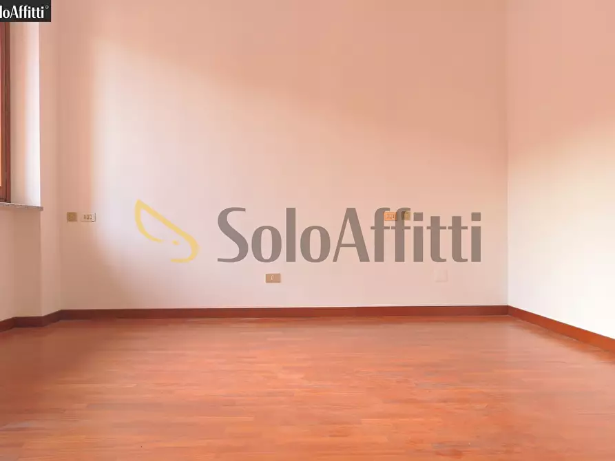 Immagine 21 di Trilocale in affitto  in Via Alessandro Volta 48 a Desio