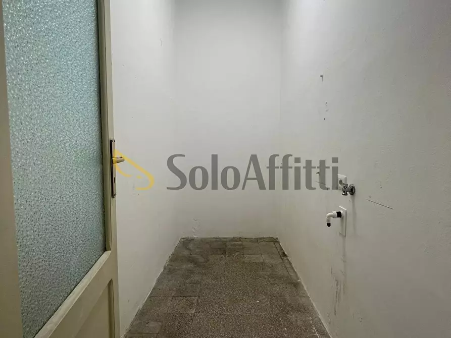 Immagine 17 di Stanza singola in affitto  a Frosinone