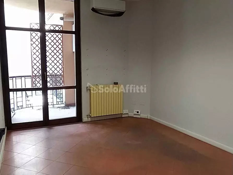 Immagine 8 di Ufficio in affitto  in Piazza San Giovanni Decollato a Terni