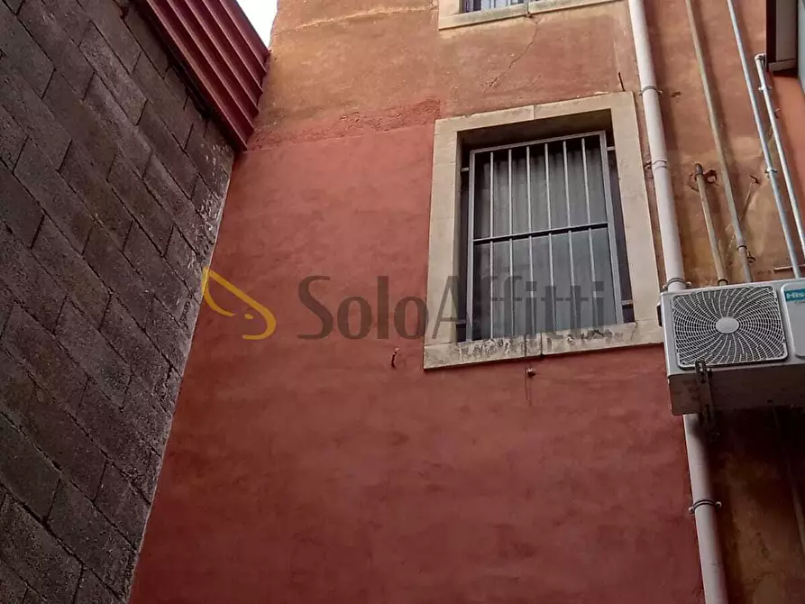 Immagine 9 di Locale commerciale in affitto  in Via Vanasco 8 a Catania