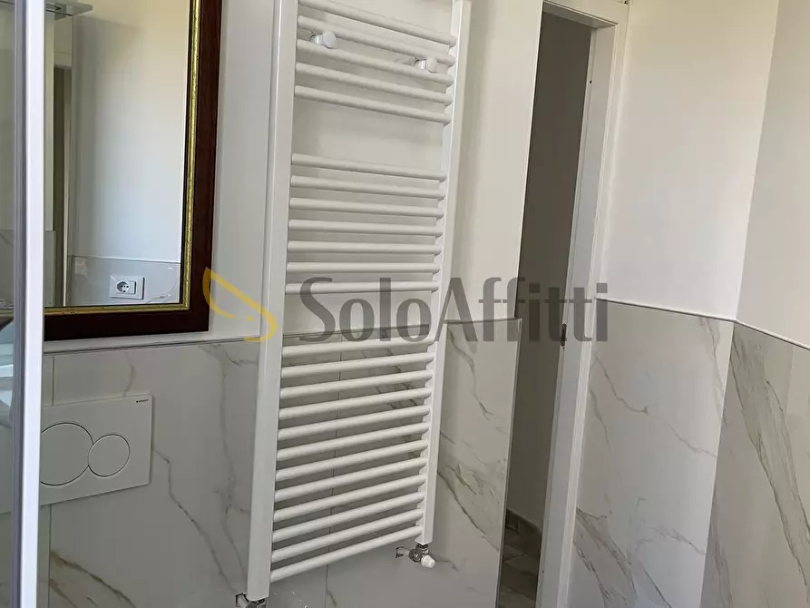 Immagine 18 di Bilocale in affitto  in Corso Principe Eugenio a Torino