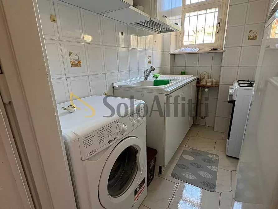 Immagine 3 di Stanza singola in affitto  a Torino