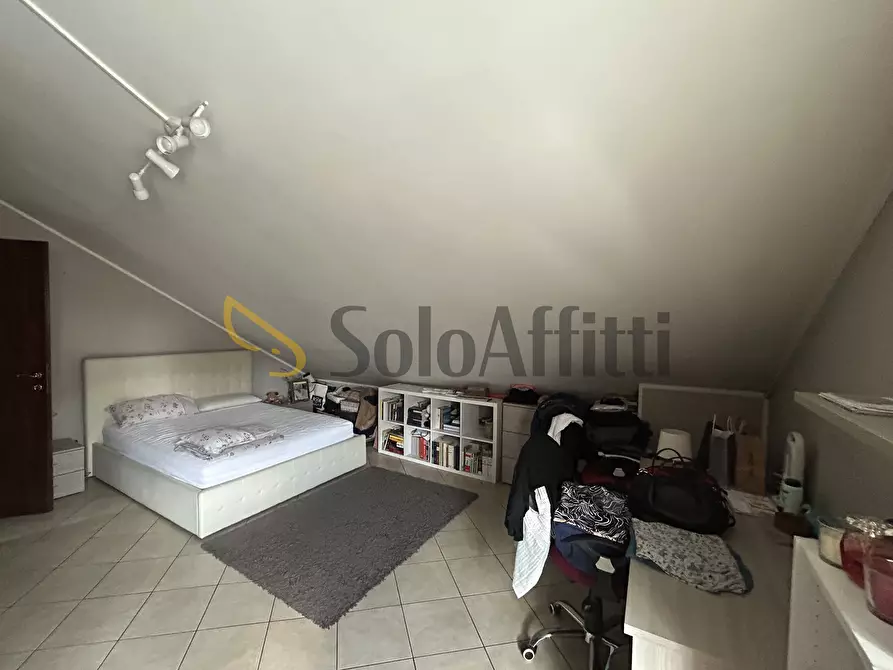 Immagine 27 di Quadrilocale in affitto  in Via Cerano 1 a Torino
