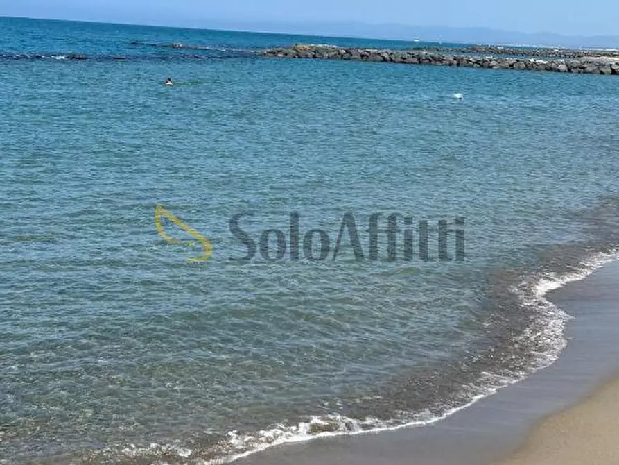 Immagine 16 di Trilocale in affitto  in Via delle Emarginule a Fiumicino
