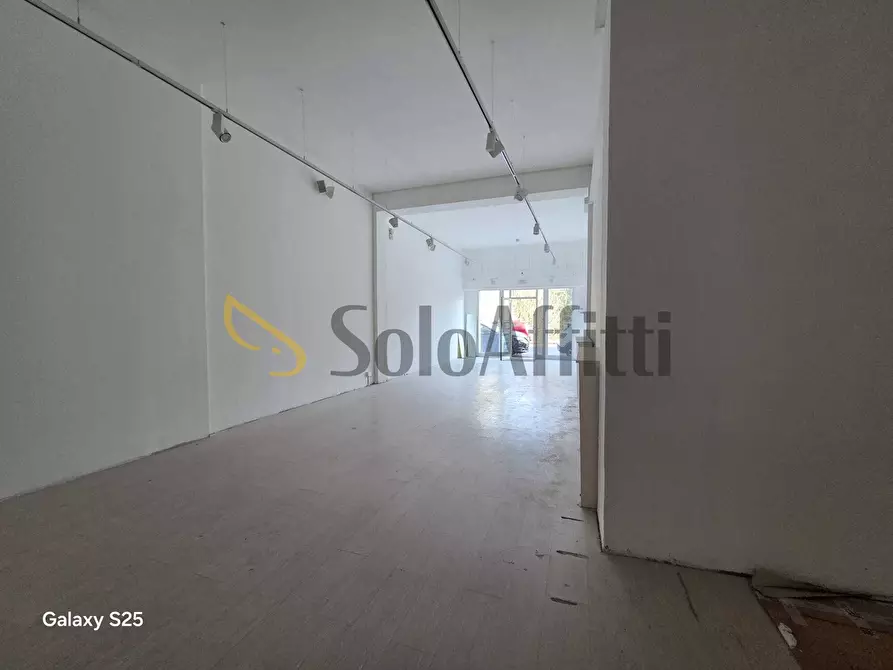 Immagine 7 di Locale commerciale in affitto  in Via Nino Tavoni a Vignola