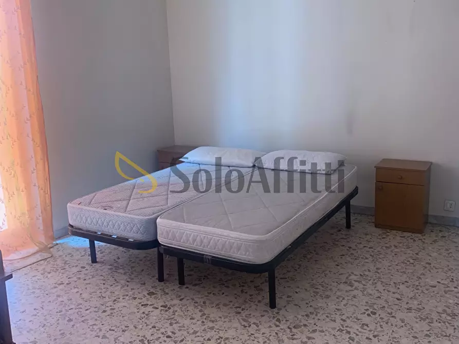 Immagine 1 di Stanza singola in affitto  in Viale Jonio 124 a Catania