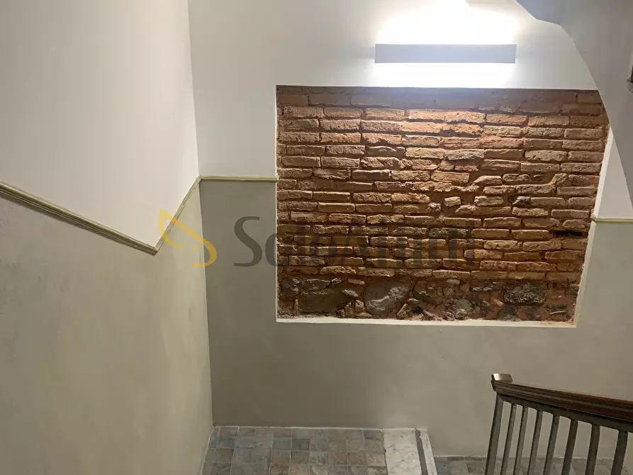 Immagine 16 di Bilocale in affitto  a Catania