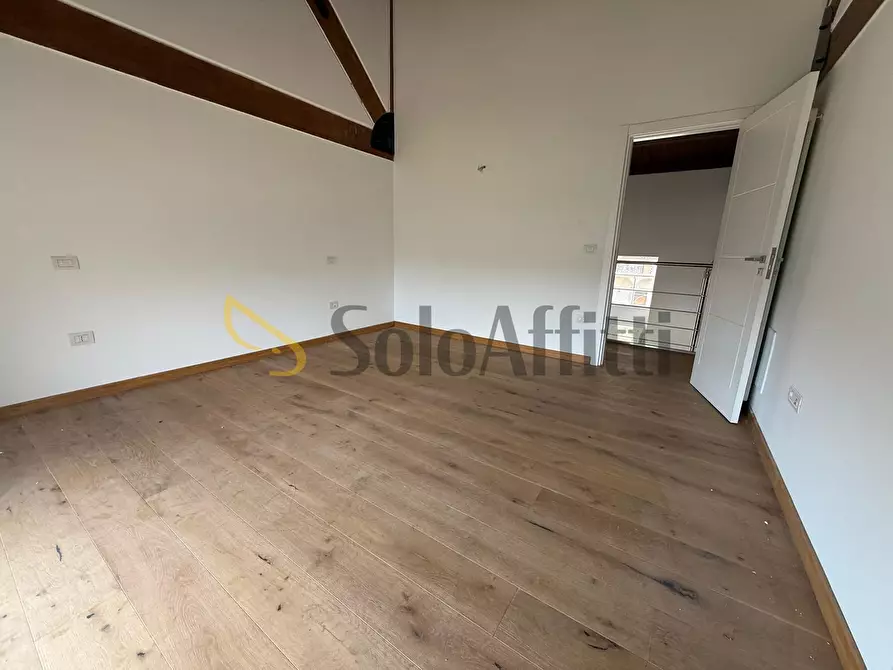 Immagine 22 di Loft/Open space in affitto  in Via dei Giardini Reali a Caserta