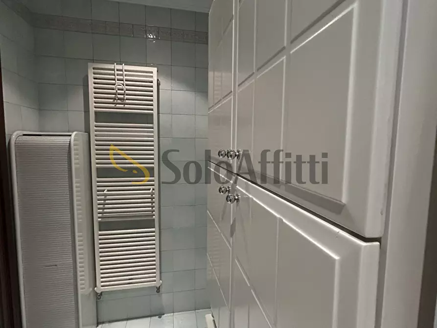 Immagine 19 di Trilocale in affitto  in Via Luigi Capriolo 51 a Torino